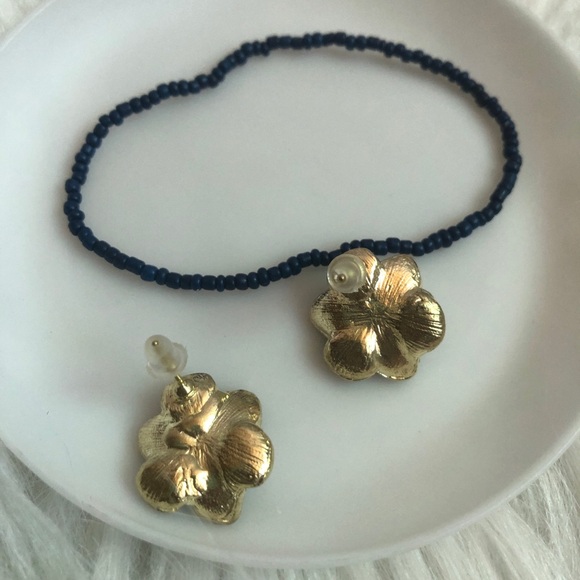 Beautiful blue flower earrings +matching bracelet - Picture 4 of 5